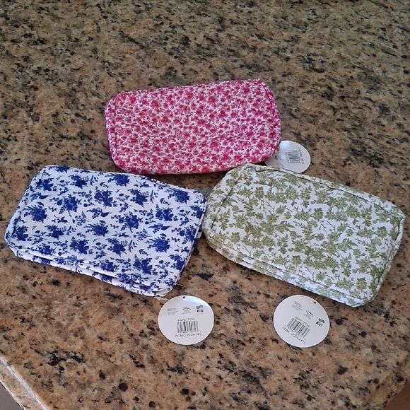Floral Cosmetic Bag Set of 3, Pink, Blue and Green. NWT. - Picture 2 of 10